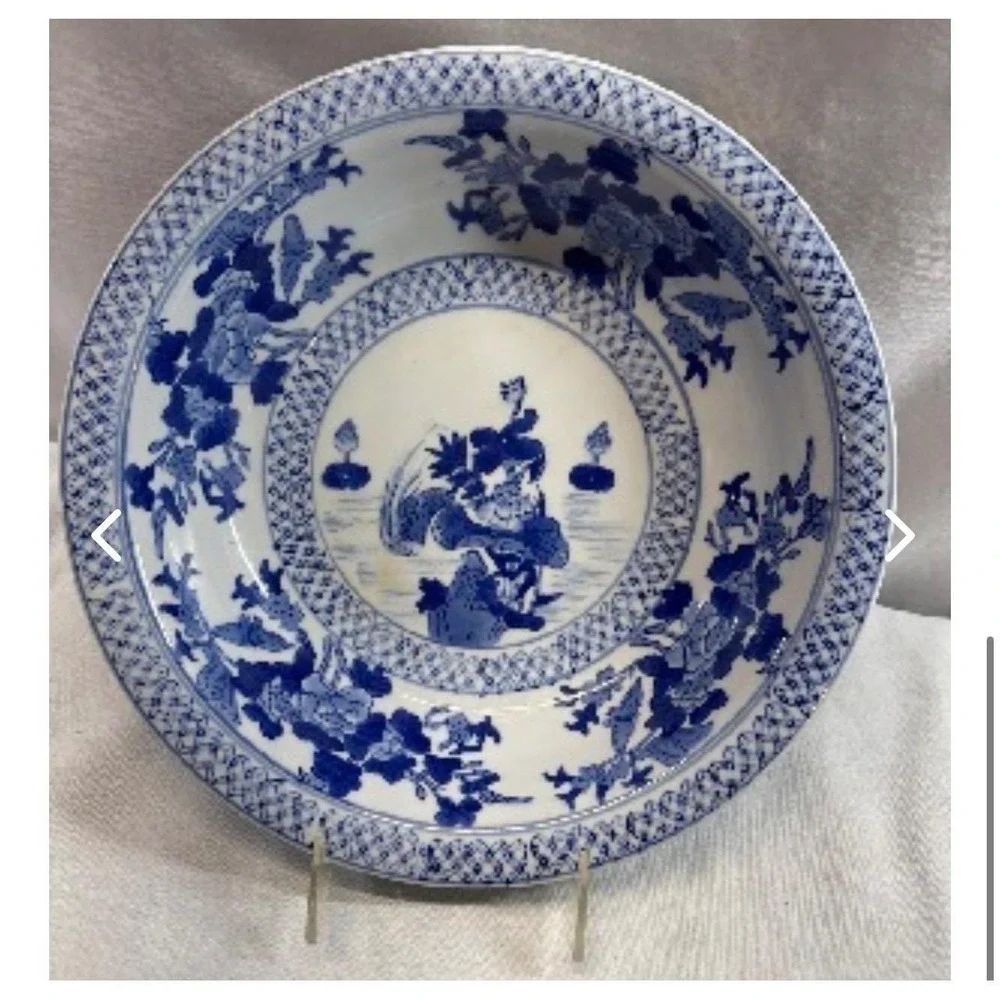 Chinese export punch bowl porcelain blue & white 11.5